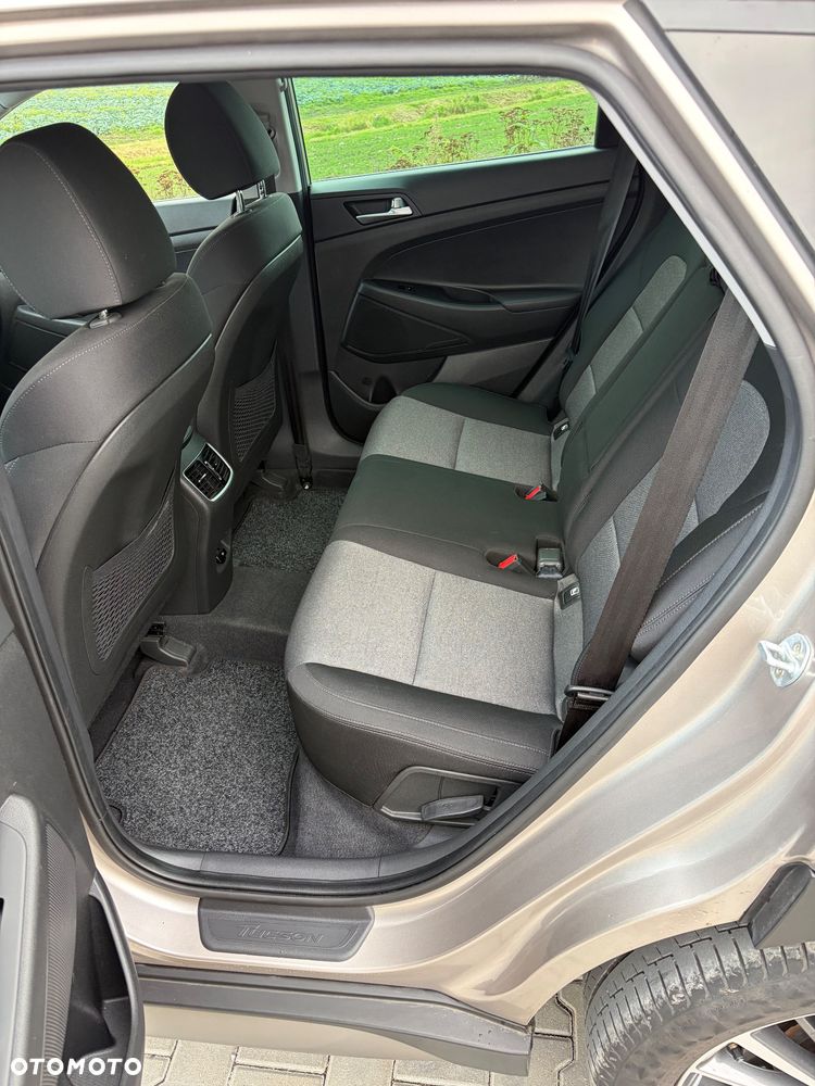 Hyundai Tucson 1.6 CRDi Style 2WD - 29