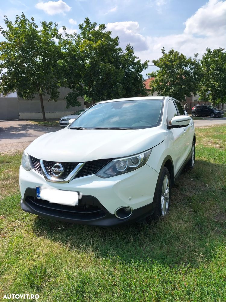Nissan Qashqai 1.5 DCI Start/Stop N-Connecta - 2