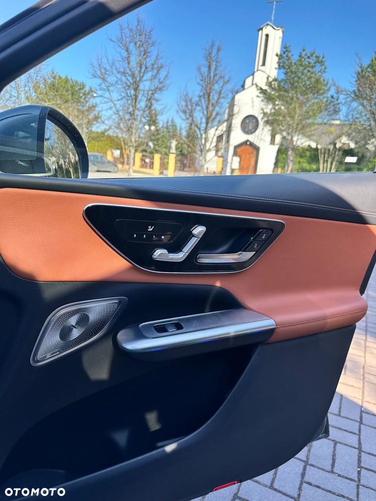 Mercedes-Benz GLC - 19