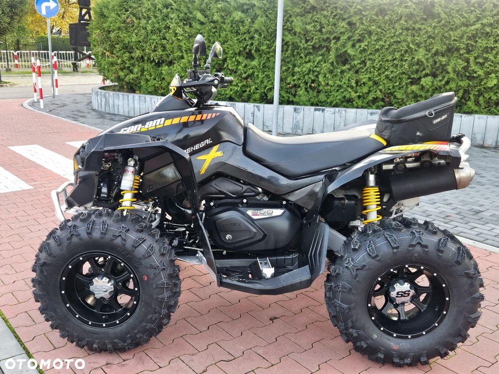 Can-Am Outlander - 8