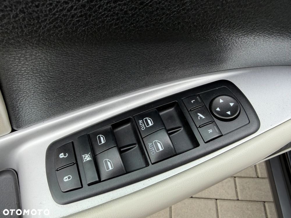 Fiat Freemont 2.0 Multijet 16V DPF Automatik Allrad Lounge - 22
