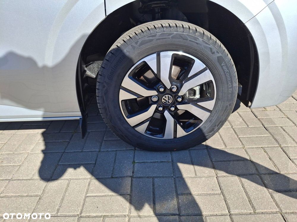 Volkswagen Caravelle - 29