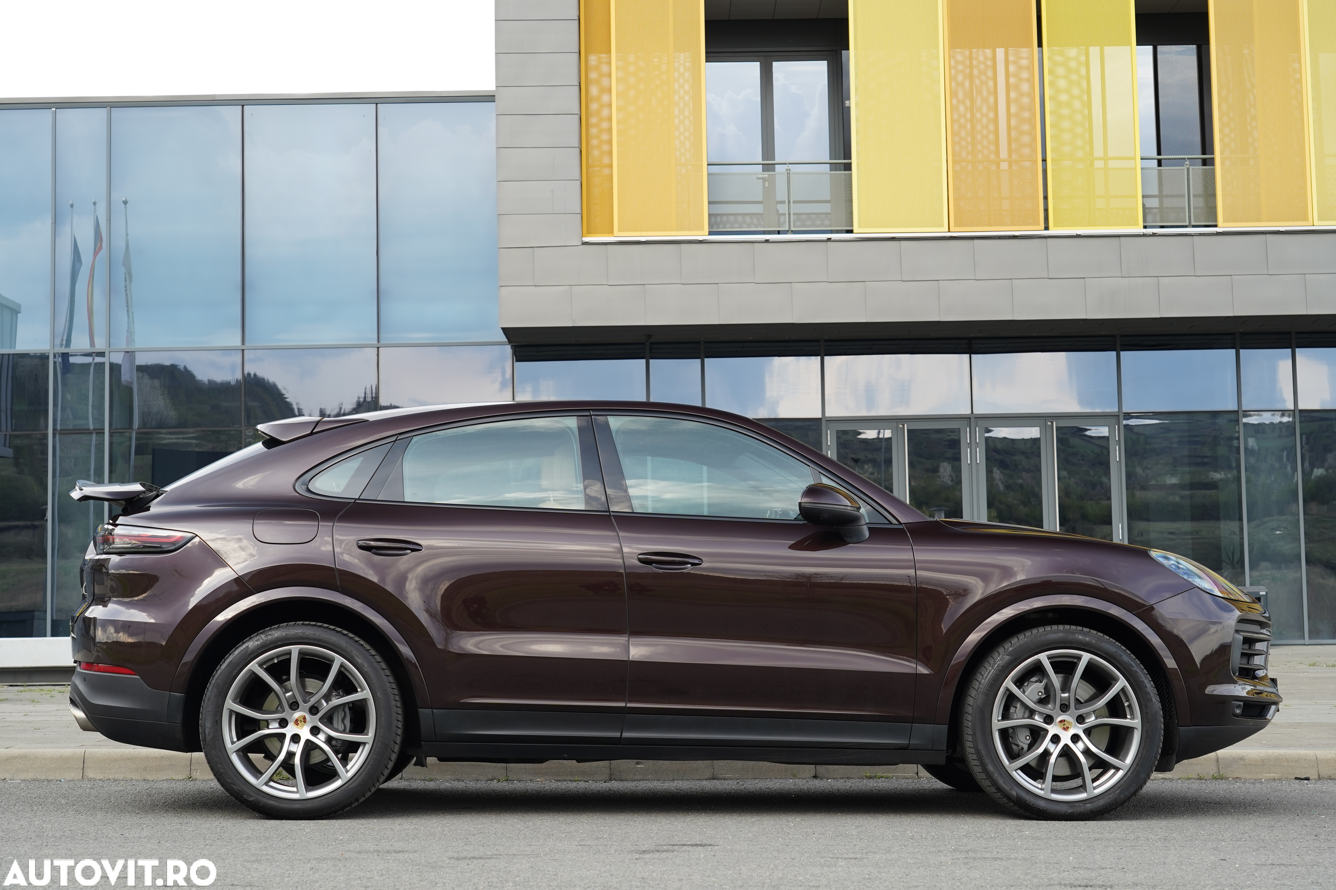 Porsche Cayenne Coupe S - 6