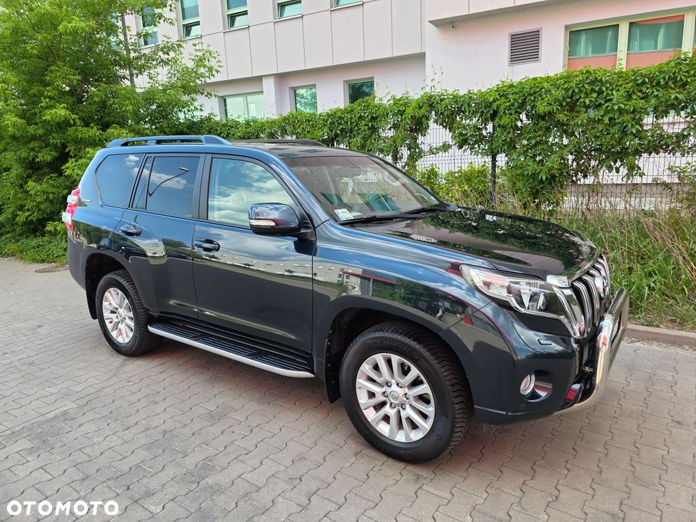 Toyota Land Cruiser LC 3.0 D-4D Invincible - 2