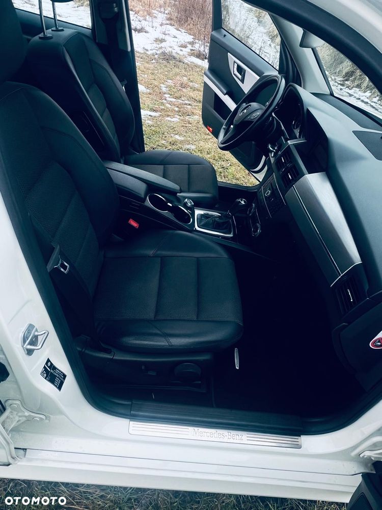 Mercedes-Benz GLK 250 CDI DPF 4Matic BlueEFFICIENCY 7G-TRONIC - 28