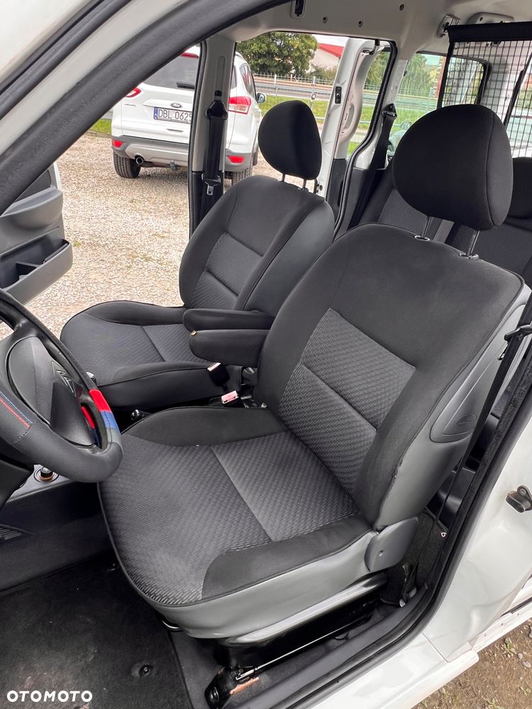 Citroën Berlingo 1.4i First - 9