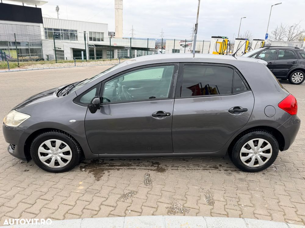 Toyota Auris - 7