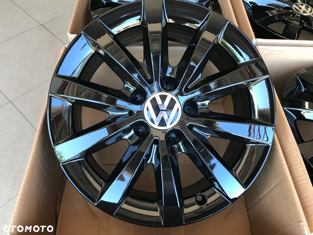 Nowe Felgi VW Golf Passat Touran Caddy 16 5x112 6,5x16 ET49 - 1