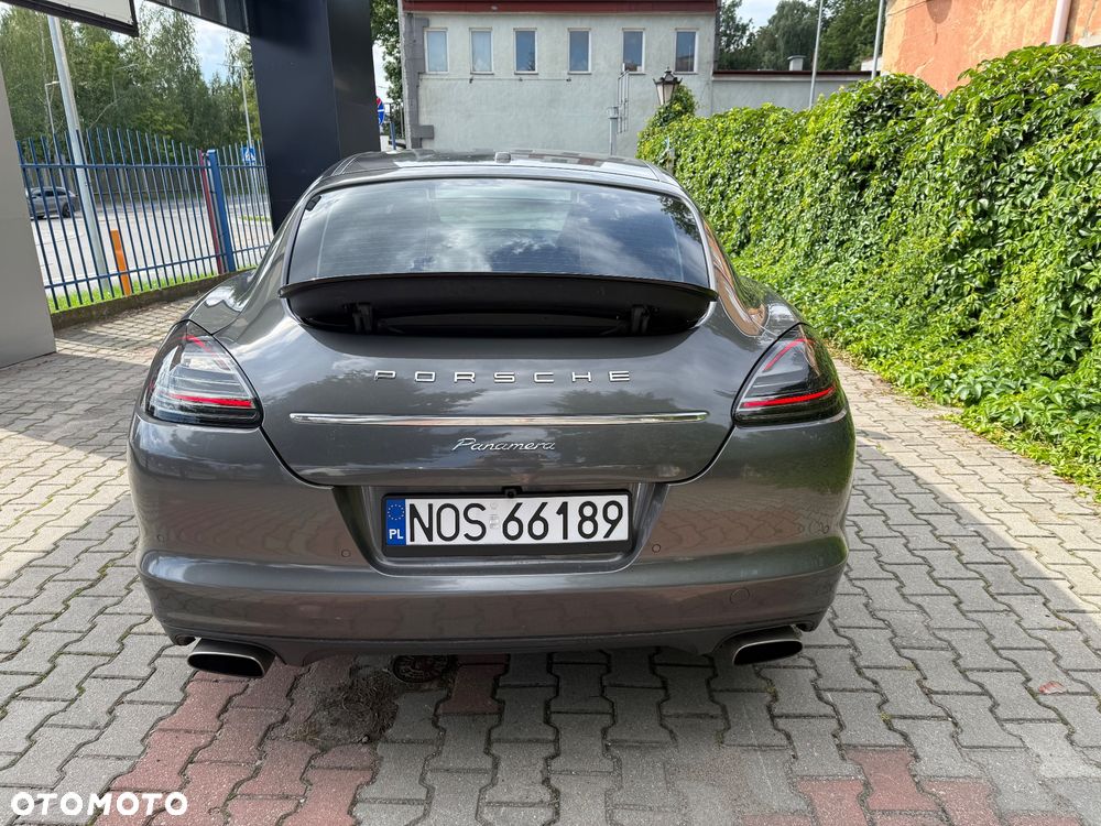 Porsche Panamera - 10