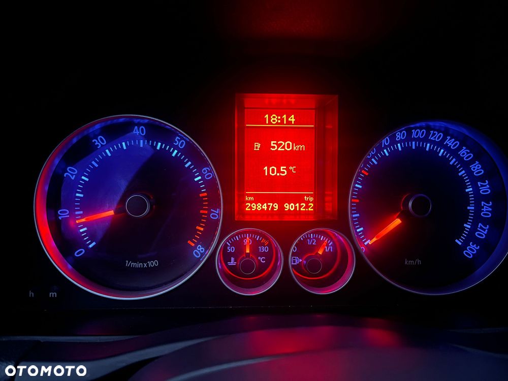Volkswagen Golf 2.0 GTI - 13