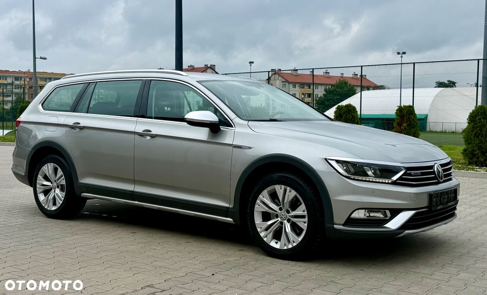 Volkswagen Passat Alltrack 2.0 TDI SCR 4Motion DSG (BMT) - 5