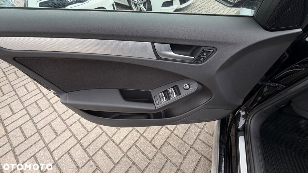 Audi A4 Allroad 2.0 TDI Quattro - 11