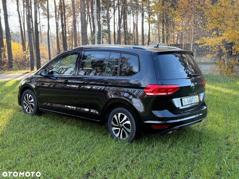 Volkswagen Touran 2.0 TDI SCR DSG ACTIVE - 3