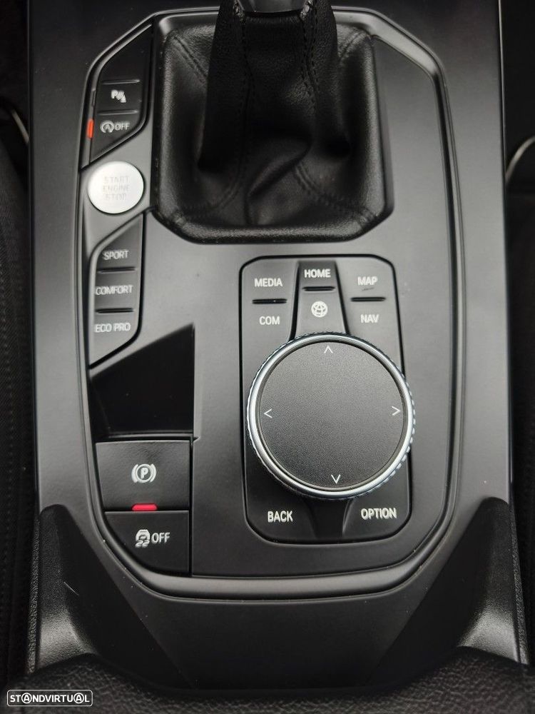 BMW 118 — fotografia 13