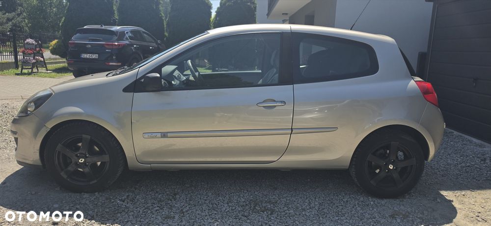 Renault Clio - 6