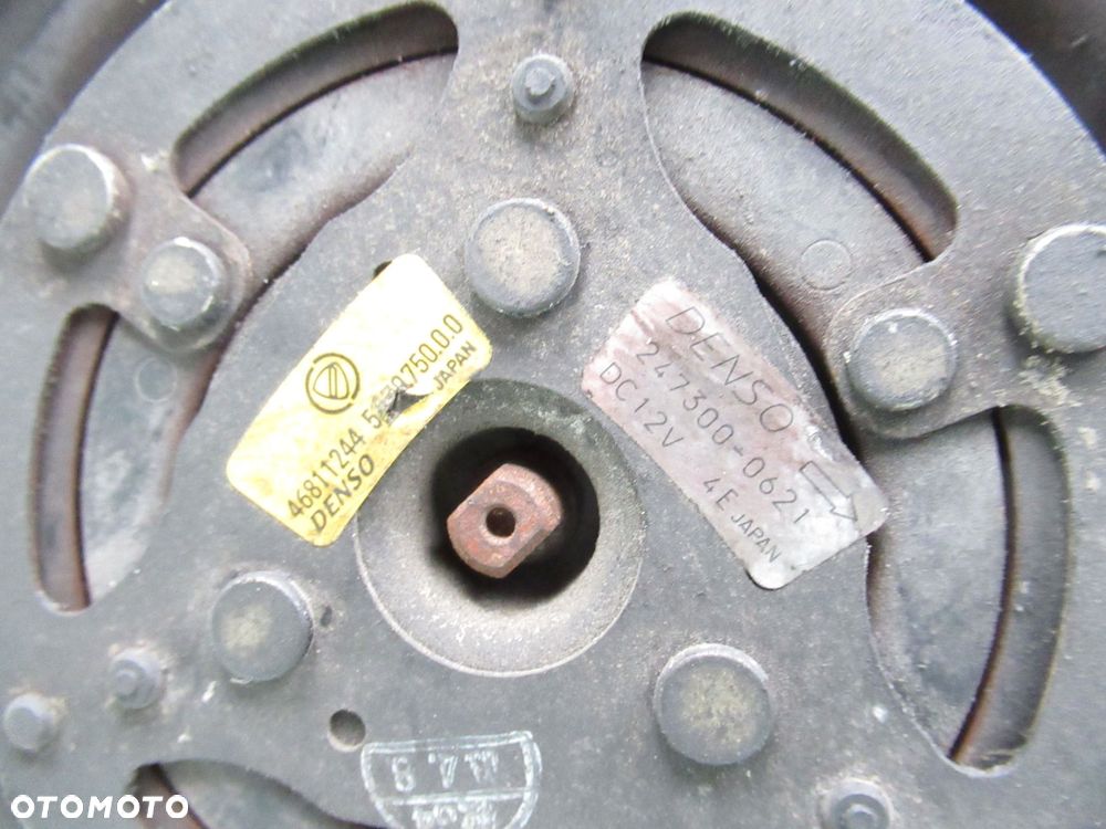 KOMPRESOR KLIMATYZACJI FIAT STILO 1.9 JTD 46811244 4472208632 - 3