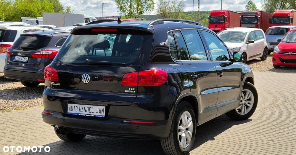 Volkswagen Tiguan - 2