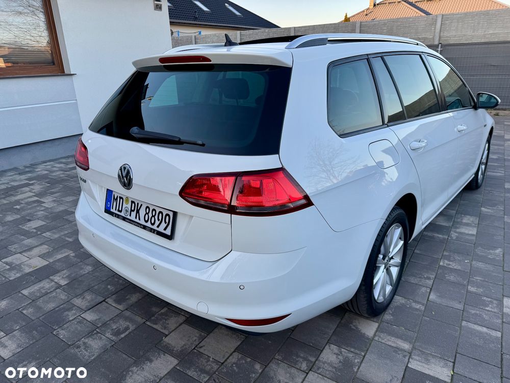 Volkswagen Golf 2.0 TDI BlueMotion Technology Lounge - 15