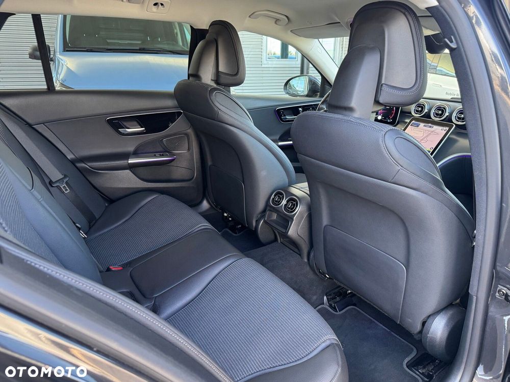 Mercedes-Benz Klasa C - 16