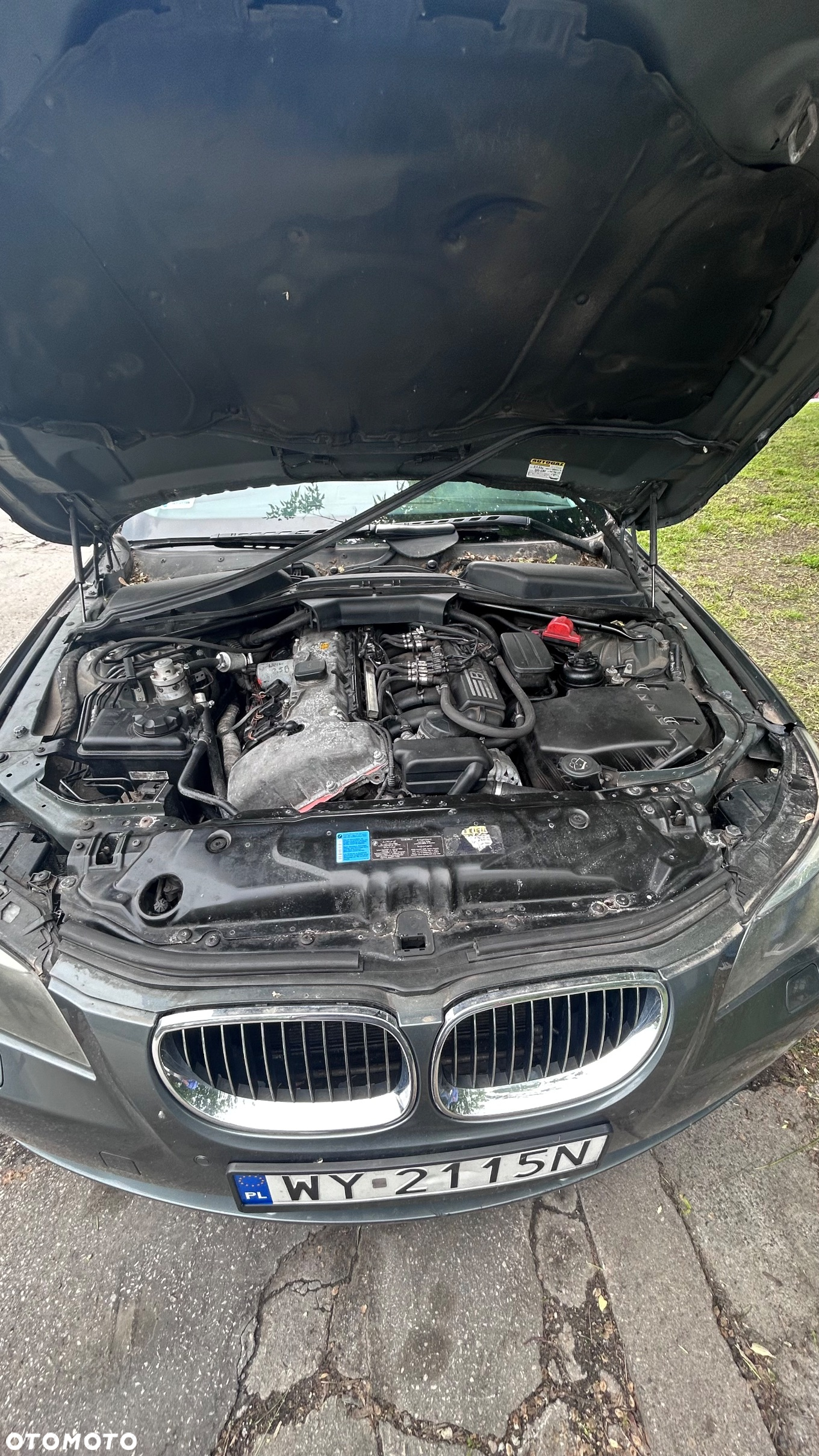 BMW Seria 5 525i Touring - 8