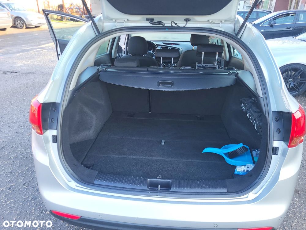 Kia Ceed 1.4 CVVT - 10