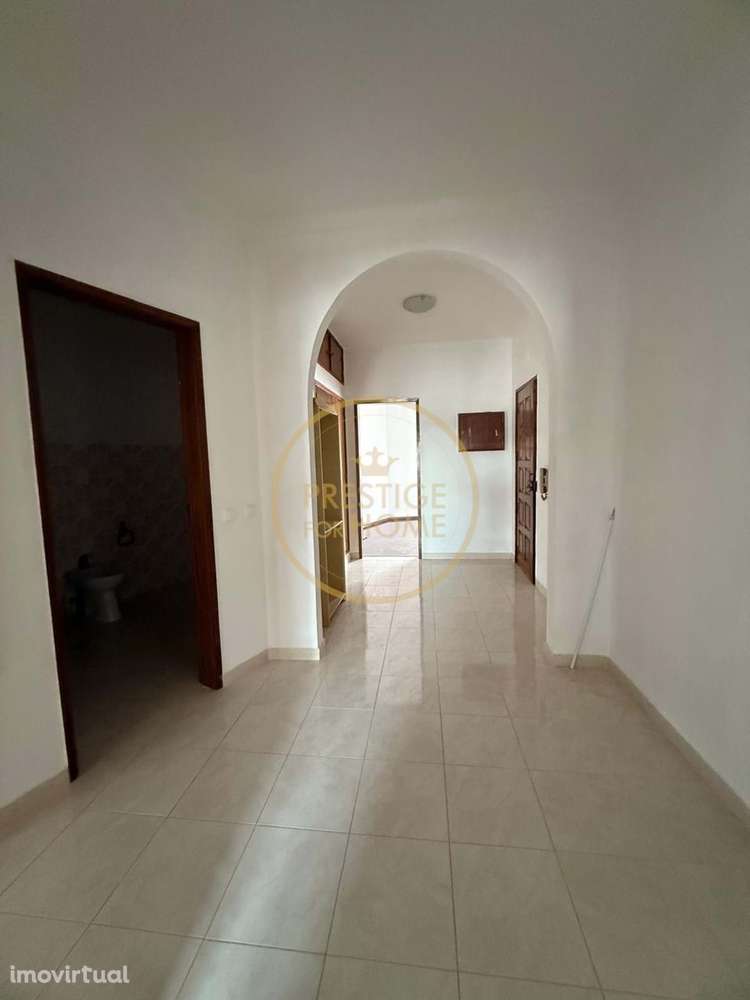 Apartamento luminoso T2 com vista mar e Serra - Grande imagem: 3/21