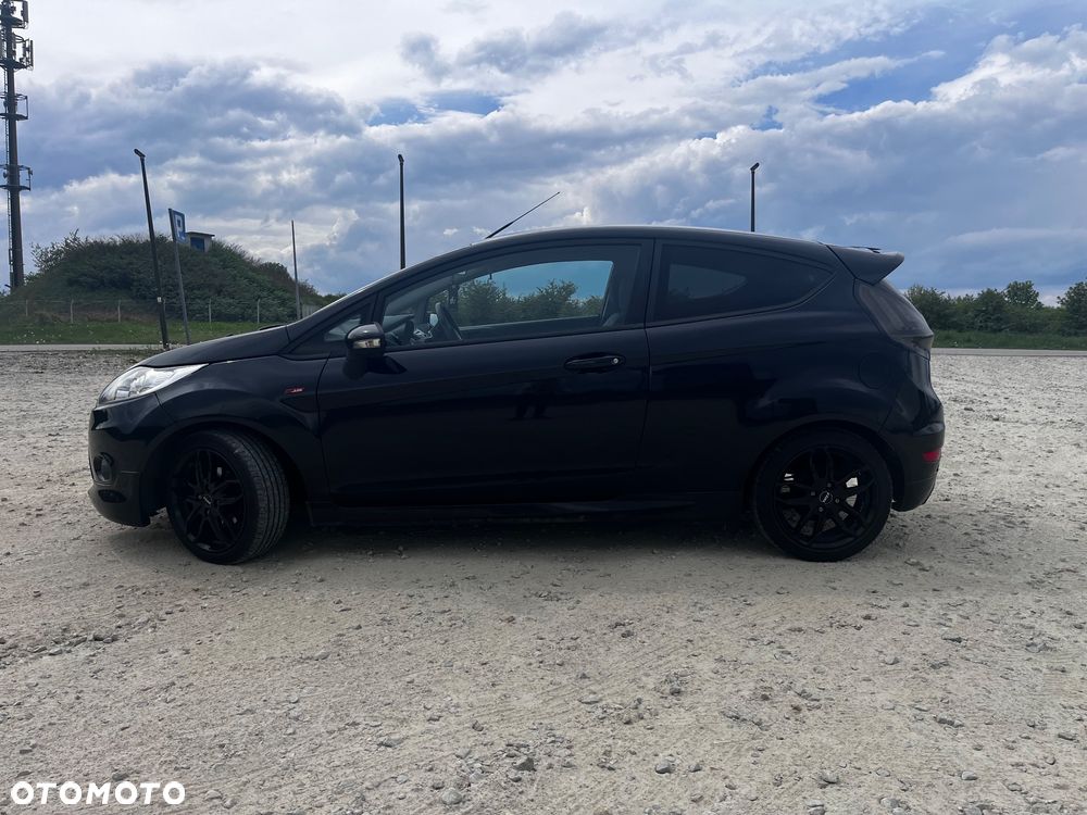 Ford Fiesta 1.4 Titanium EU5 - 4