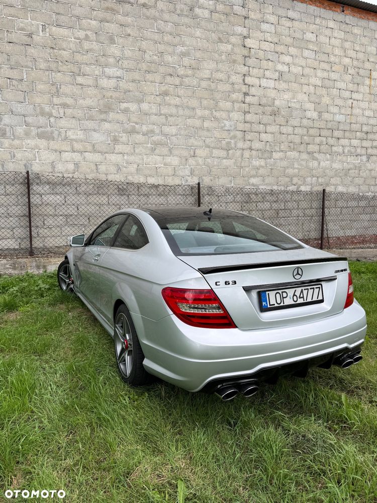 Mercedes-Benz Klasa C AMG 63 - 7