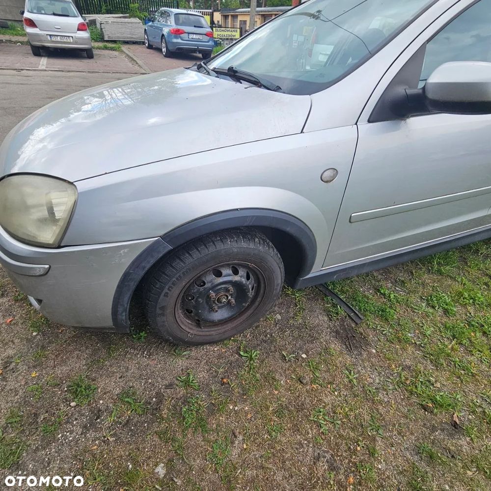 Błotnik / błotniki /prawy lewy przód / Opel Corsa C (kod lak Z157) - 2