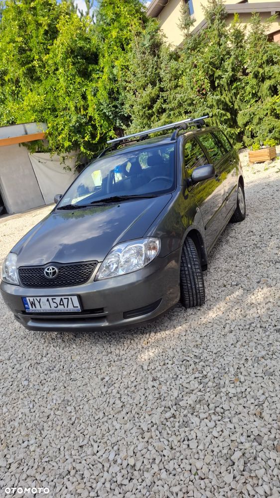 Toyota Corolla 1.6 VVT-i Terra - 2