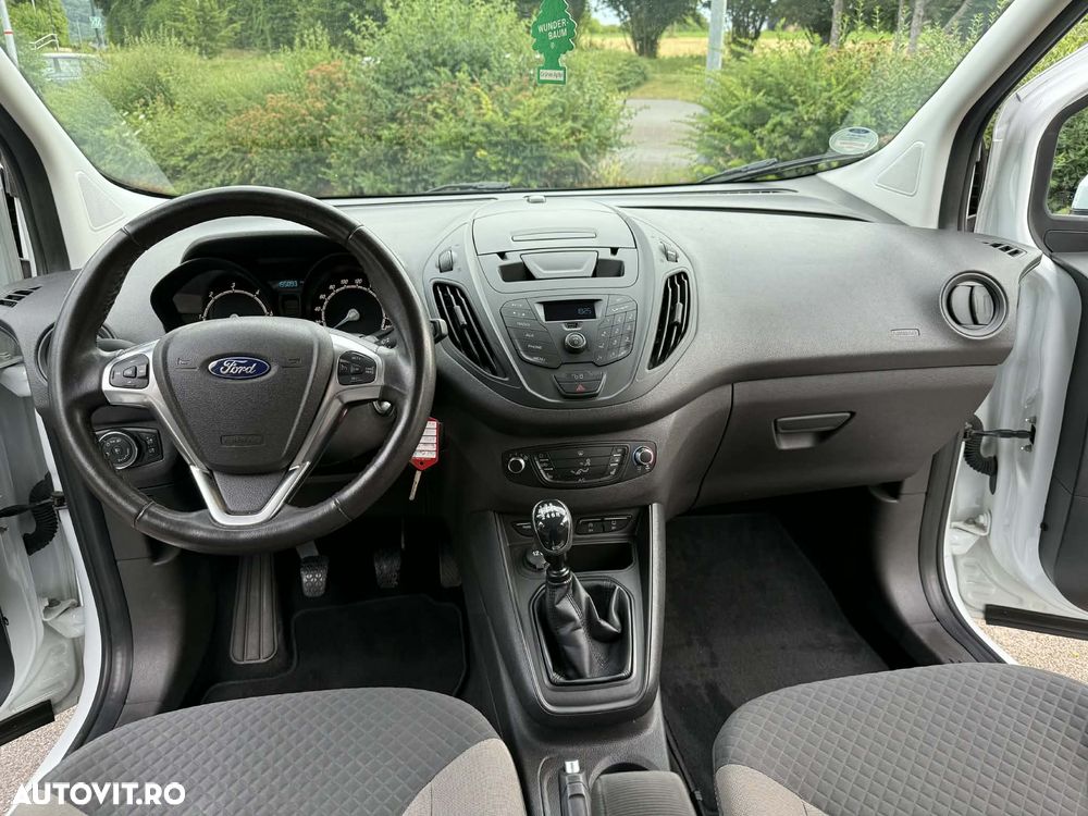 Ford Tourneo Courier 1.5 TDCi Trend - 9