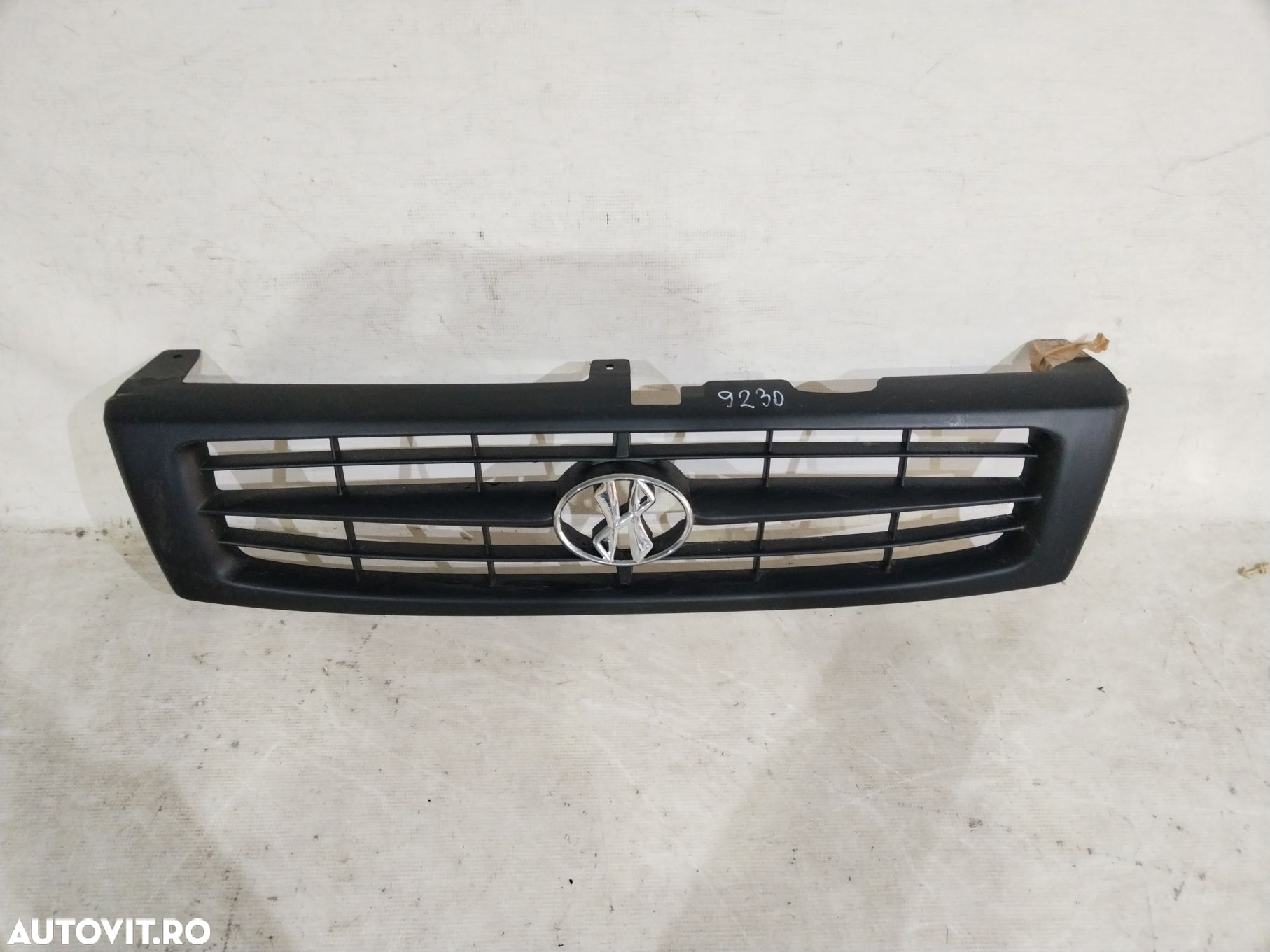 Grila radiator Hyundai Galloper, 1997, 1998, 1999, 2000, 2001, 2002, 2003, cod origine OE 63023V5. - 2