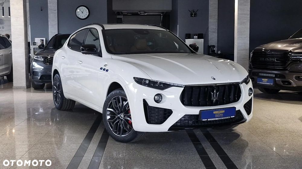 Maserati Levante GT Hybrid - 4
