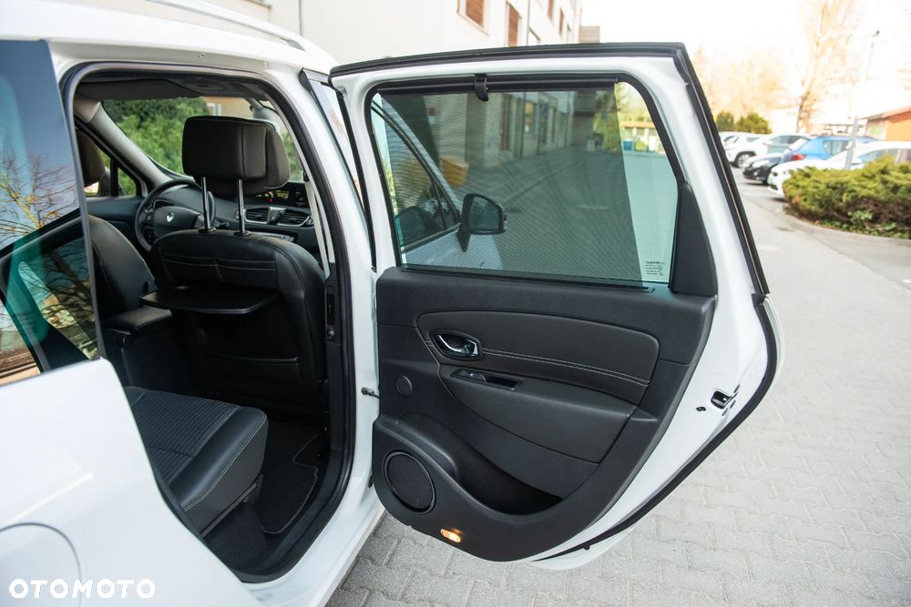 Renault Grand Scenic dCi 150 FAP Bose Edition - 21