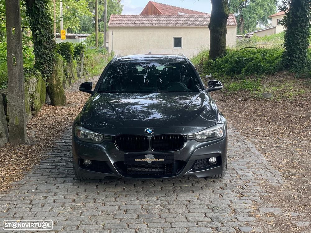 BMW 320 d Touring xDrive Pack M Auto - 3