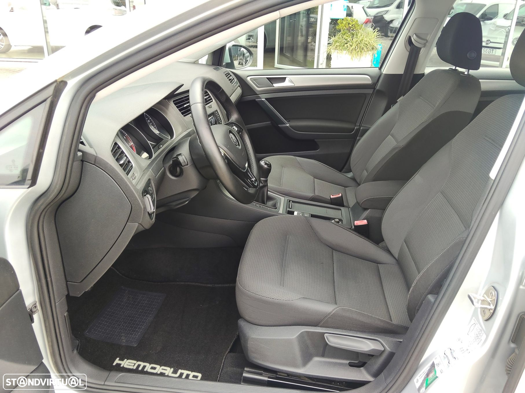 VW Golf 1.0 TSI Confortline - 15
