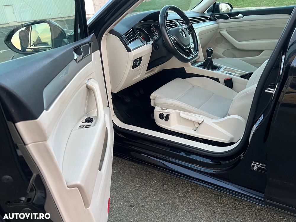 Volkswagen Passat - 17
