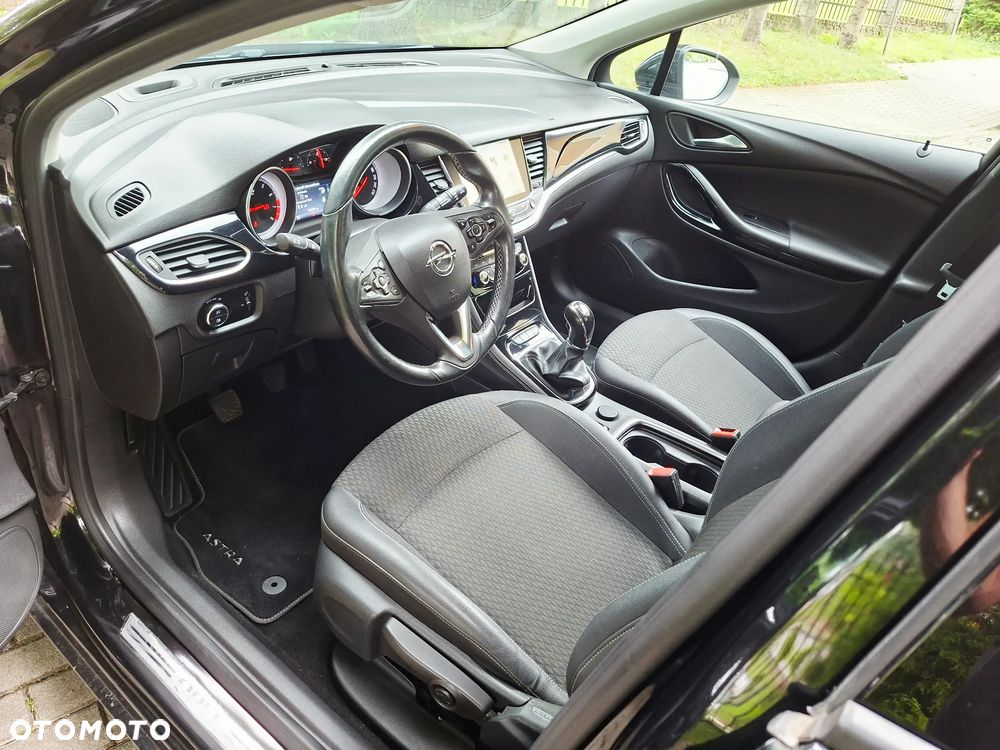 Opel Astra 1.4 Turbo Edition - 17