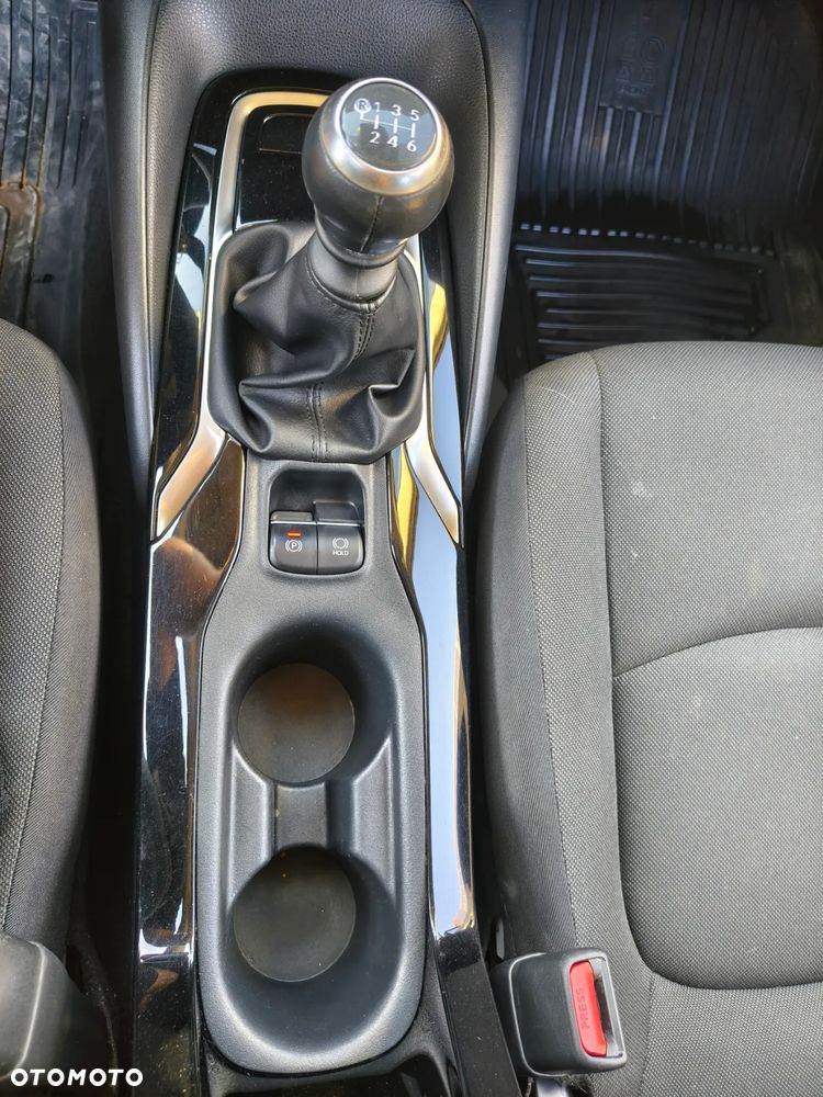 Toyota Corolla 1.5 Active - 22