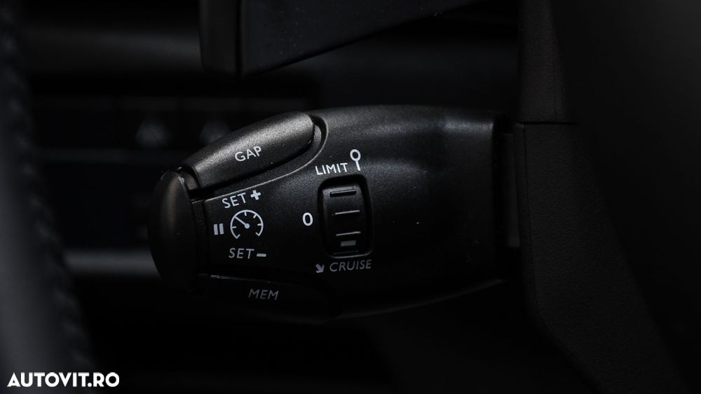 Citroën C5 Aircross 1.6 PHeV FWD 225 EAT8 Shine - 23