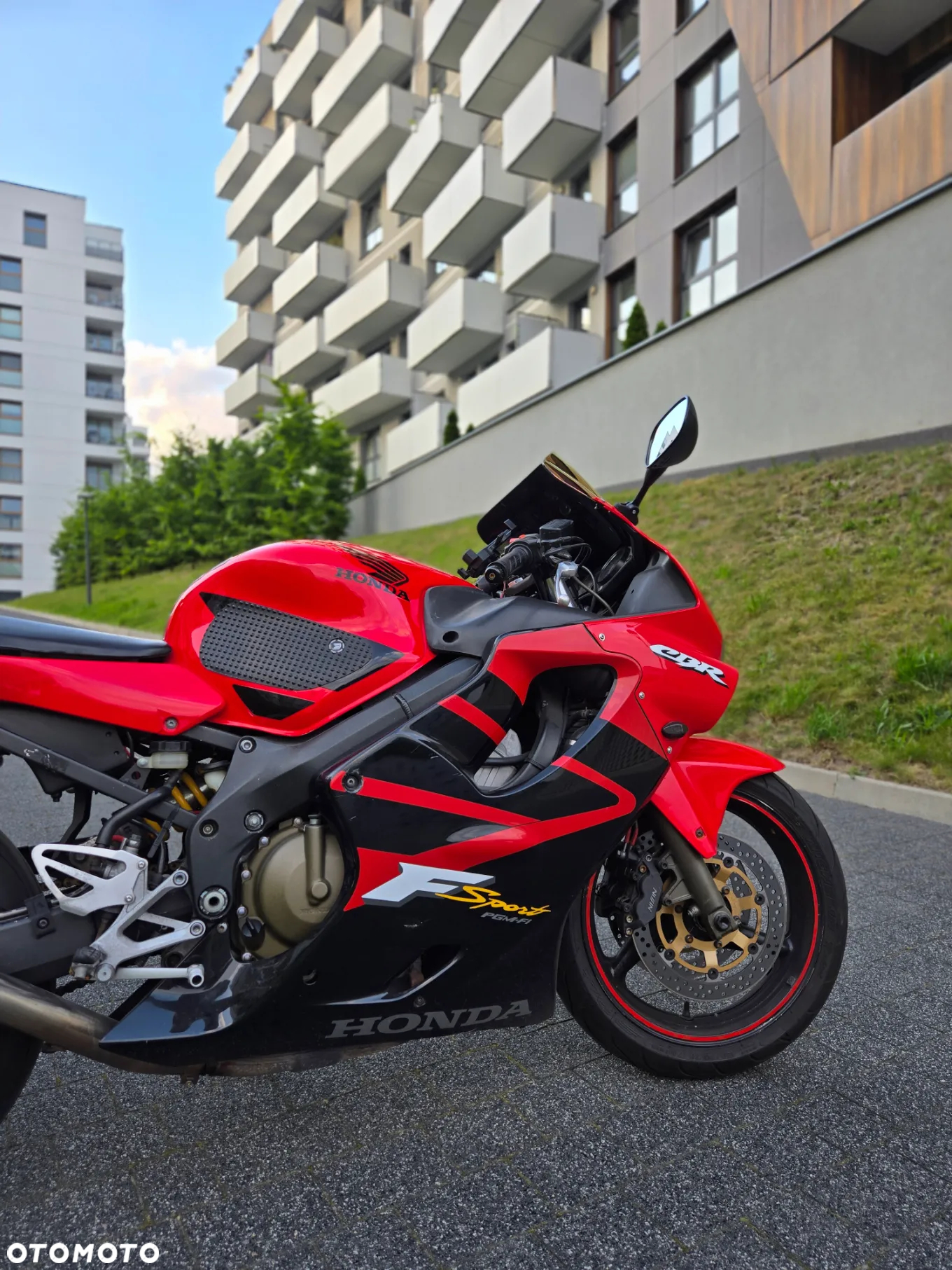 Honda CBR - 19