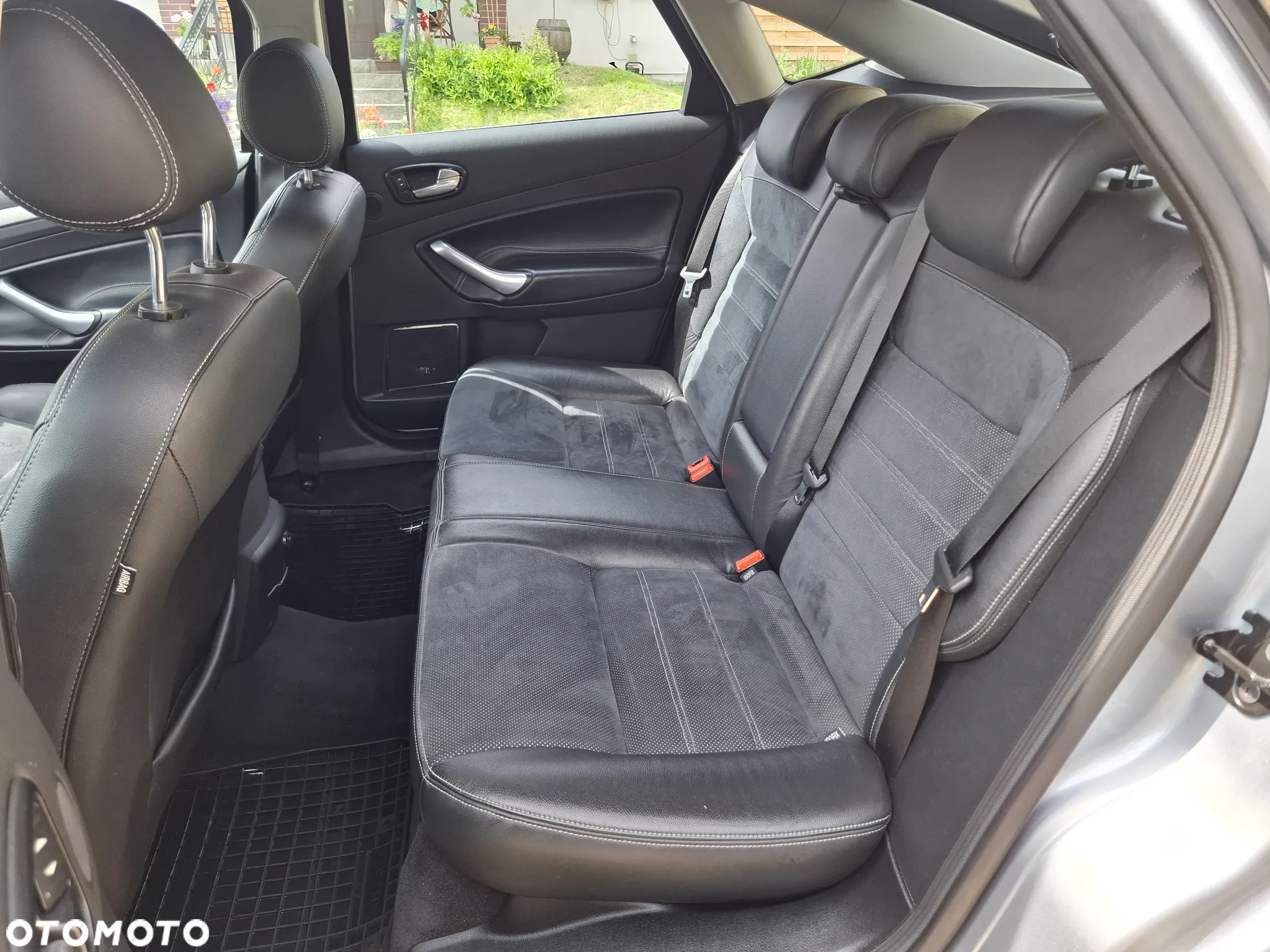 Ford Mondeo 2.5 Titanium X - 21