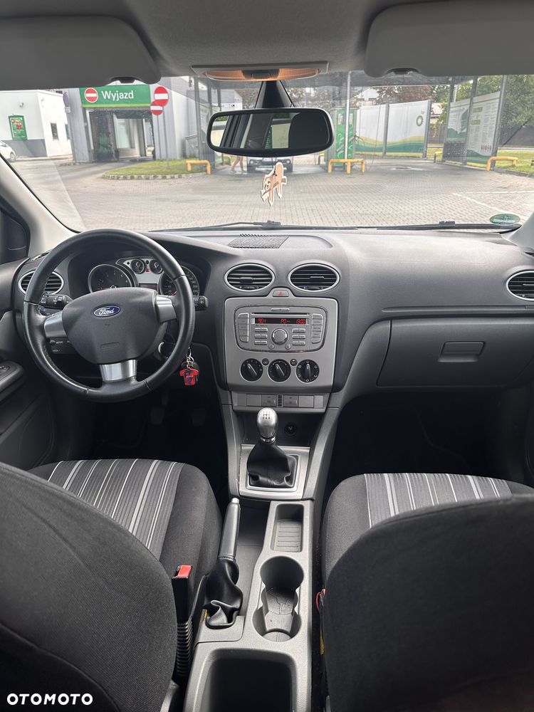 Ford Focus - 10