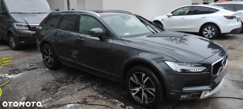 Volvo V90 Cross Country D5 AWD Geartronic Pro - 10
