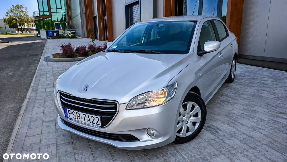 Peugeot 301 1.6 VTi Active - 1