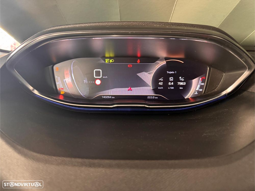 Peugeot 5008 1.5 BlueHDi GT Line - 59