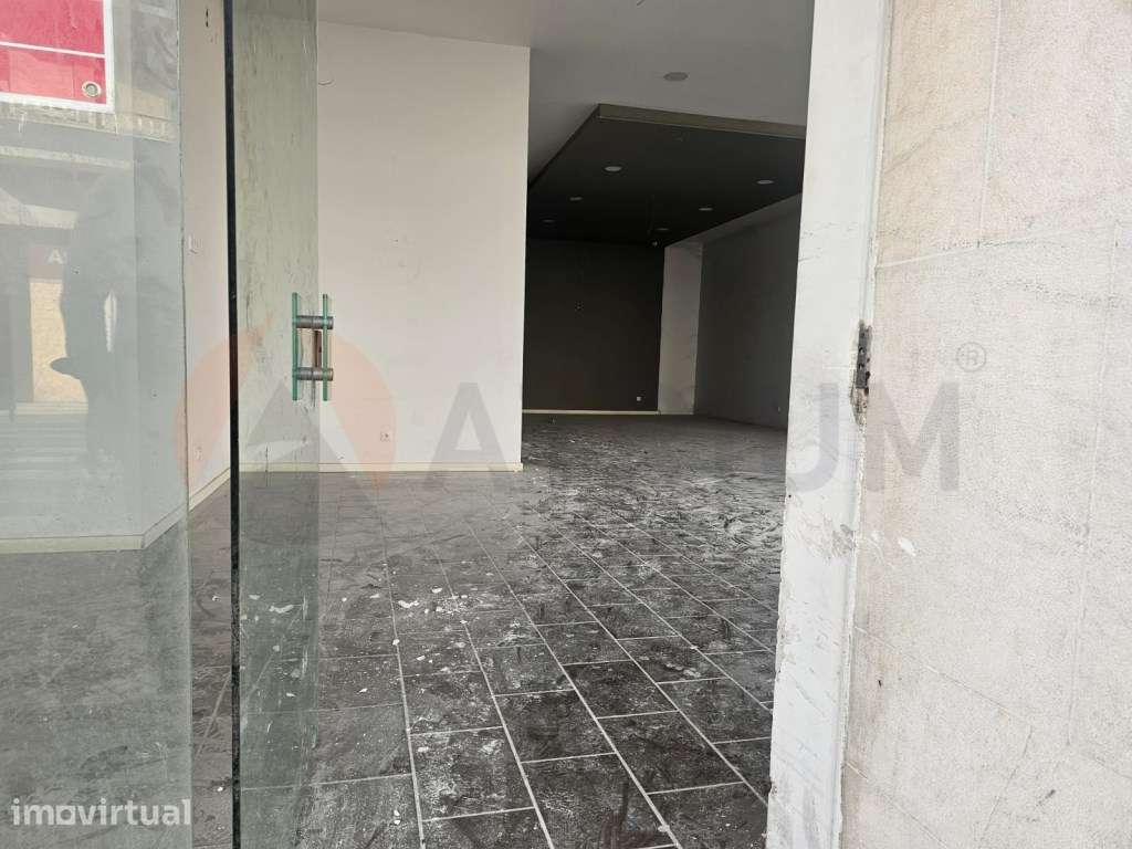 Loja Exclusiva para Arrendamento - 300 m² | Setúbal | Localização d... - Grande imagem: 3/4