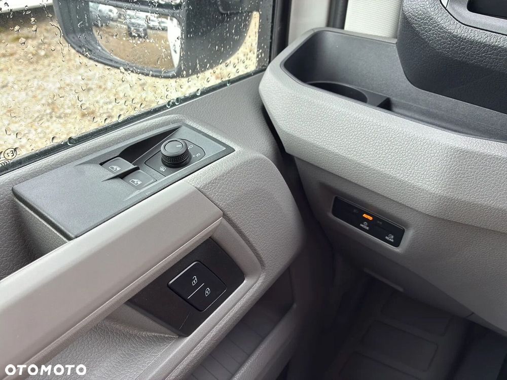 Volkswagen Crafter 35 Brygadówka/Furgon L4H3, 2.0BiTDI 163KM, 4490mm - 24