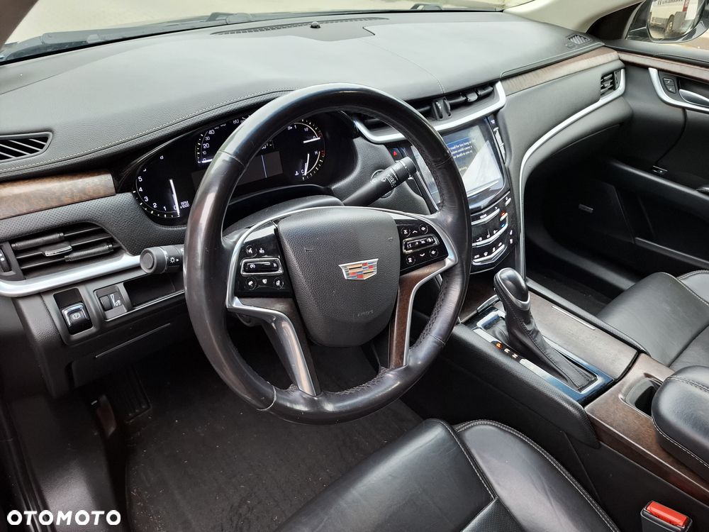Cadillac XTS - 4