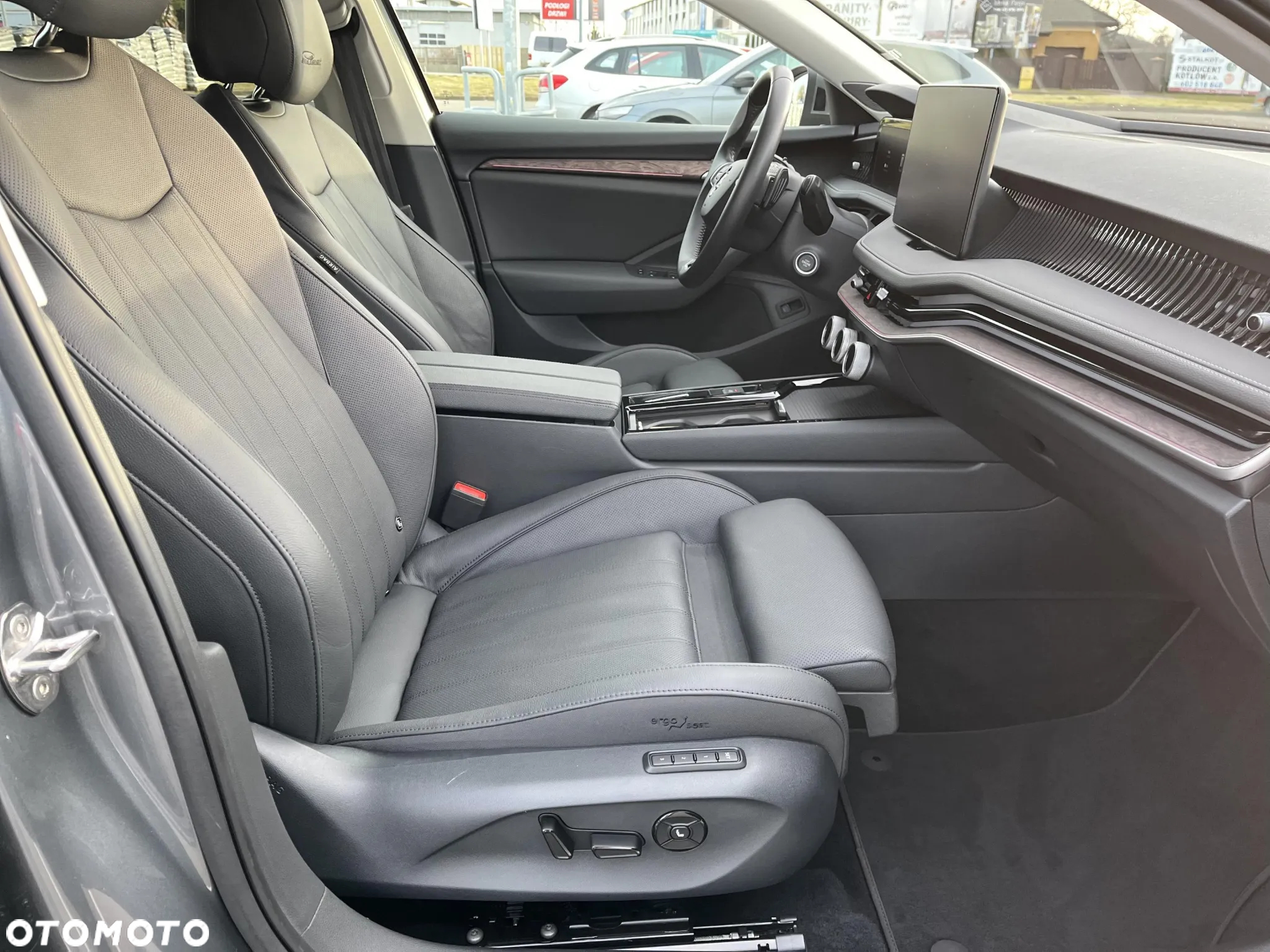 Skoda Superb 2.0 TDI SCR 4x4 L&K DSG - 21